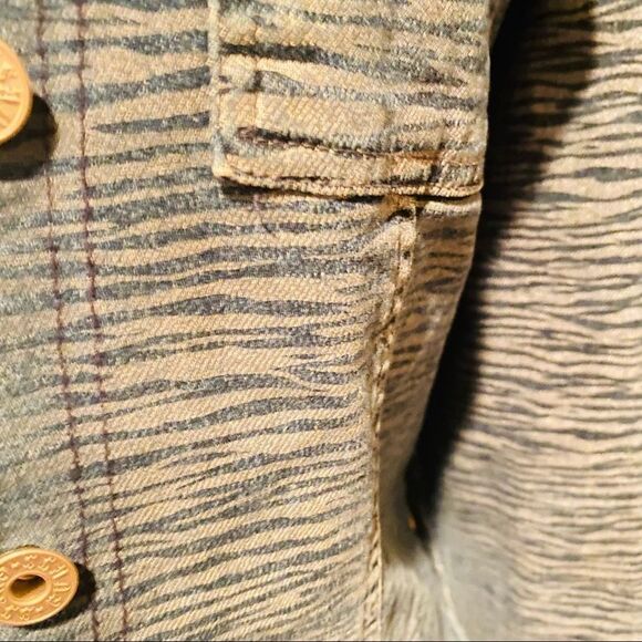 GUESS  Jean Jacket - Picture 5 of 11